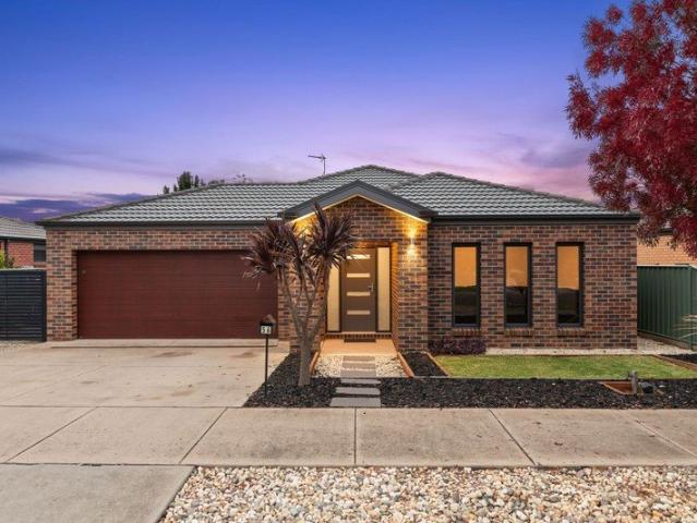 Spacious Family Living in a Convenient Huntly Pocket