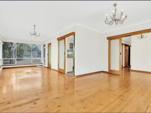 Spacious Family Living in a Convenient Lifestyle Location!