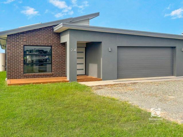 SPACIOUS FAMILY LIVING IN A CONVENIENT LOCATION