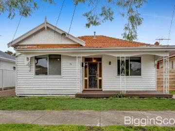 Spacious Family Living in a Convenient Maidstone Location