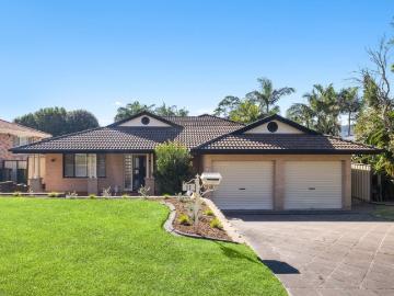 Spacious Family Living in a Beautiful Established Setting