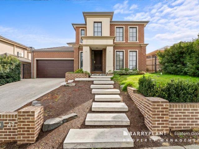 Spacious Family Living in a Beautifully Presented Home