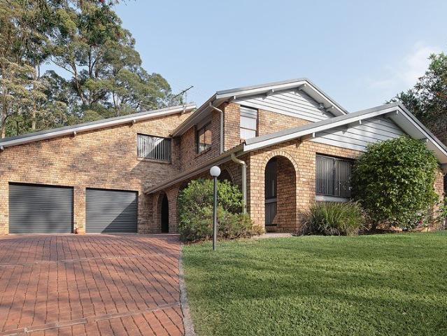 Spacious Family Living in a Blue Ribbon Location