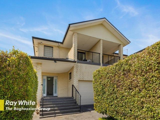 Spacious Family Living in a Desirable Bexley Setting