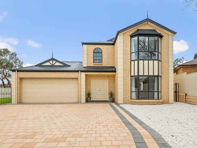 Spacious Family Living in a Fantastic Reynella Location