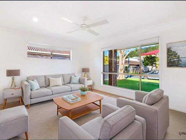 Spacious Family Living in a Sought After Currumbin Waters Pocket