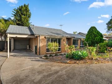 Spacious Family Living in a Sought After Coastal Pocket