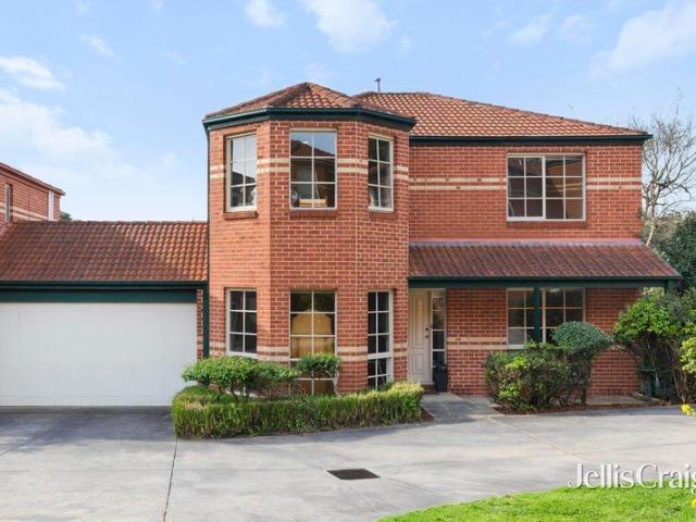 Spacious Family Living in a Sought After Glen Waverley Location