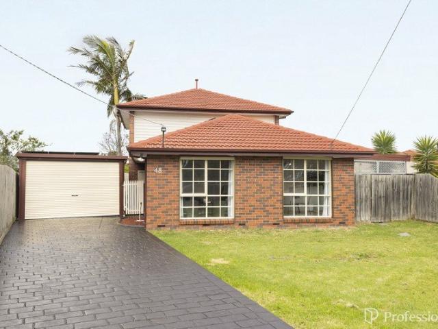 Spacious Family Living in a Sought After Kealba Location!