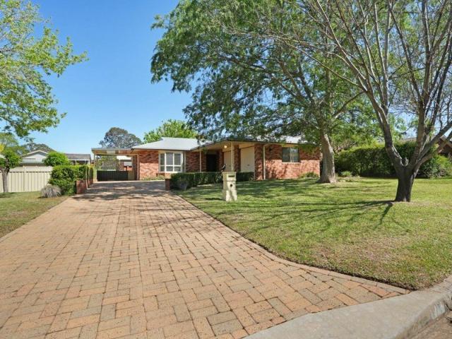 Spacious Family Living in a Sought After South Dubbo Location