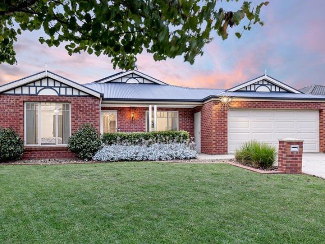 Spacious Family Living In A Sought After Winter Valley Location