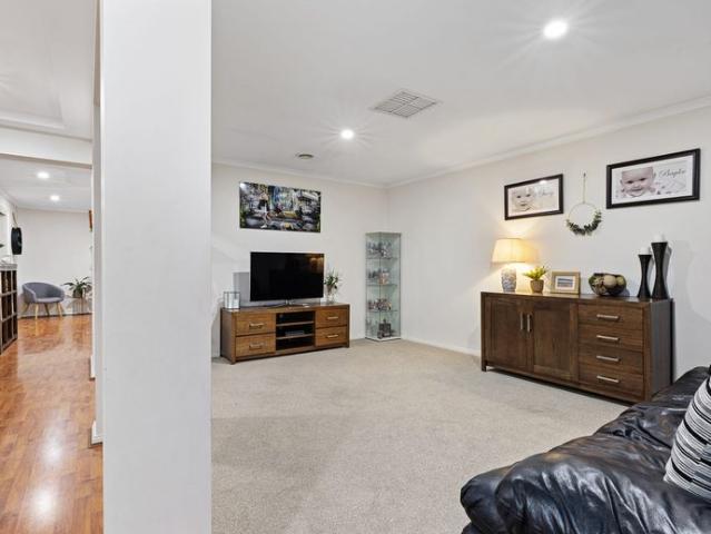 Spacious Family Living In A Sought After Winter Valley Location