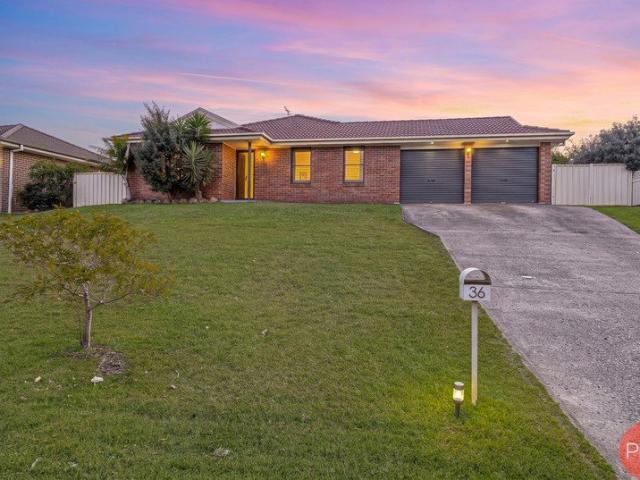 Spacious Family Living in a Spectacular Location!