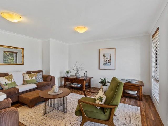 Spacious Family Living in a Peaceful Coastal Setting