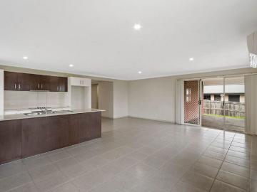 Spacious Family Living in a Peaceful Chuwar Location