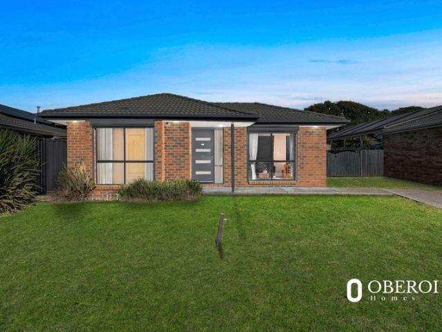 Spacious Family Living in a Peaceful Cranbourne West!