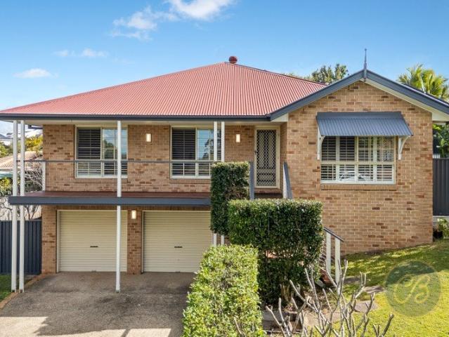 Spacious Family Living in a Peaceful Cul de Sac
