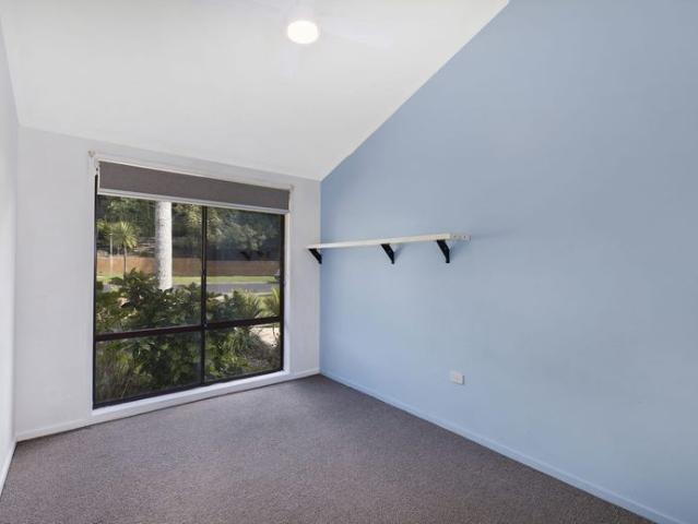 Spacious Family Living in a Peaceful Cul de Sac