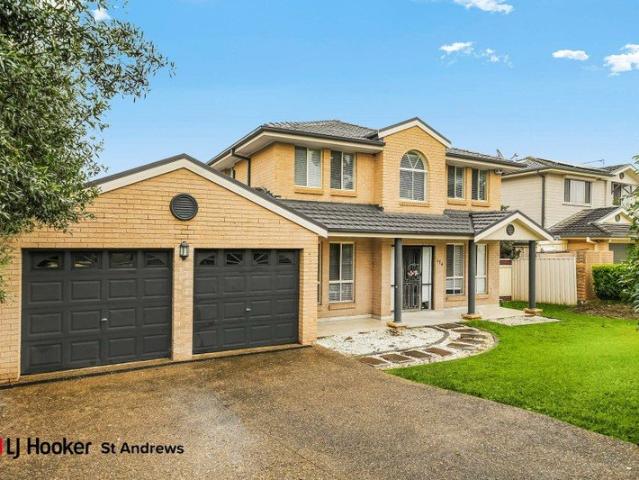 SPACIOUS FAMILY LIVING IN A PEACEFUL CURRANS HILL SETTING