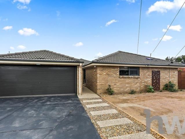 Spacious Family Living in a Peaceful Grovedale Court
