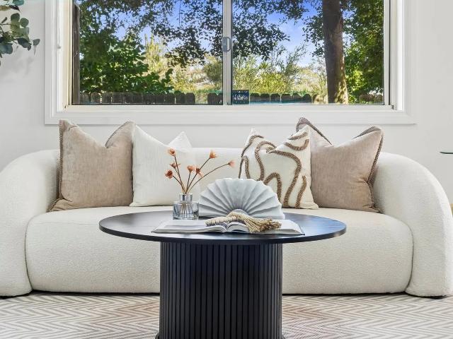 Spacious Family Living in a Peaceful Hornsby Heights Setting