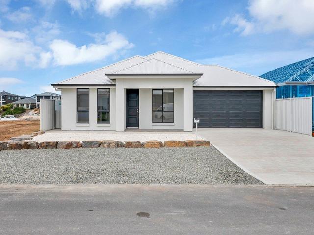 Spacious Family Living in a Peaceful Island Setting