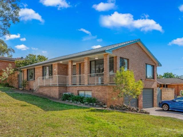 Spacious Family Living in a Peaceful Jewells Setting