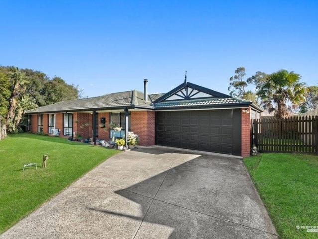 Spacious Family Living in a Peaceful Setting