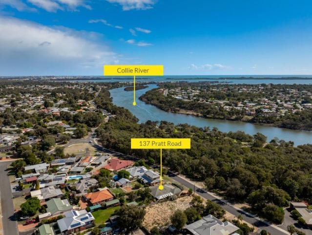 Spacious Family Living in a Peaceful Riverside Location