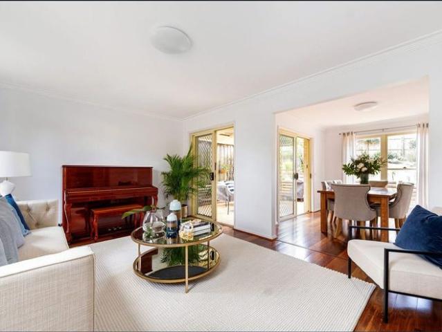 Spacious Family Living in a Peaceful Wahroonga Cul de Sac