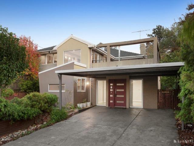 Spacious Family Living in a Peaceful Templestowe Lower Setting