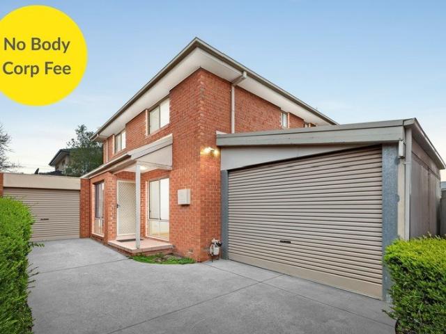 Spacious Family Living in a Premium Clayton Position