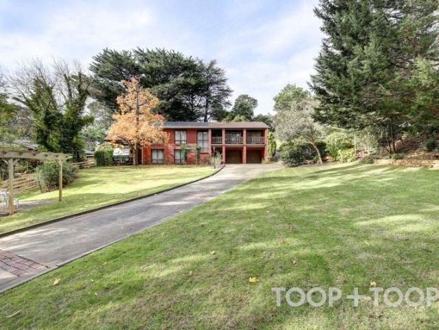 Spacious Family Living in a Prestigious Aldgate Setting