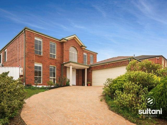 Spacious Family Living in a Prestigious Narre Warren South Pocket