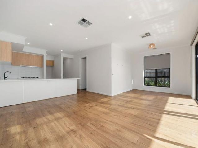 Spacious Family Living in a Prime Carrum Downs Location