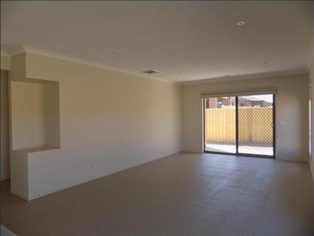 Spacious Family Living in a Prime Charlemont Location
