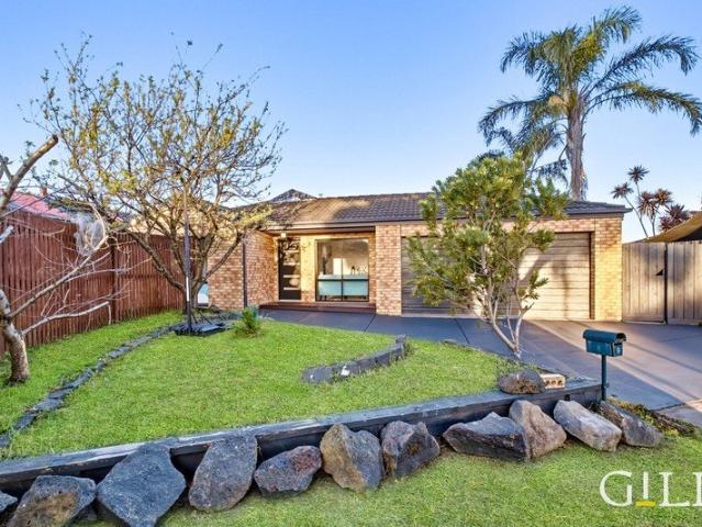 Spacious Family Living in a Prime Berwick Location