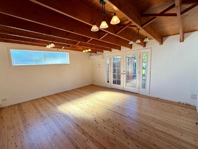 Spacious Family Living in a Prime Blaxland Location!