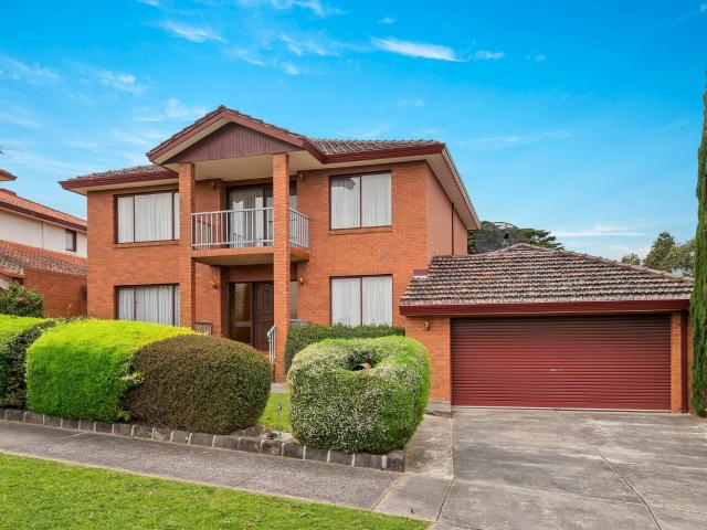 Spacious Family Living in a Prime Doncaster Location