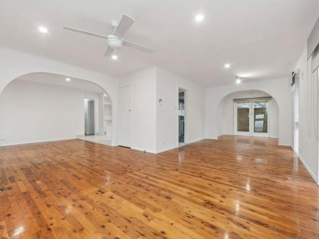 Spacious Family Living in a Prime Frankston Location