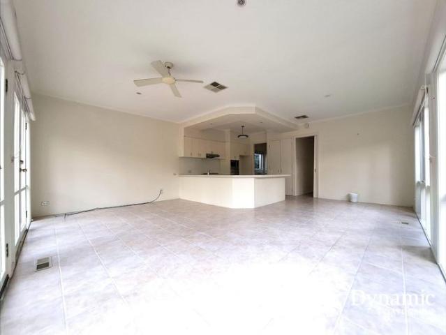 Spacious Family Living in a Prime Kew East Location