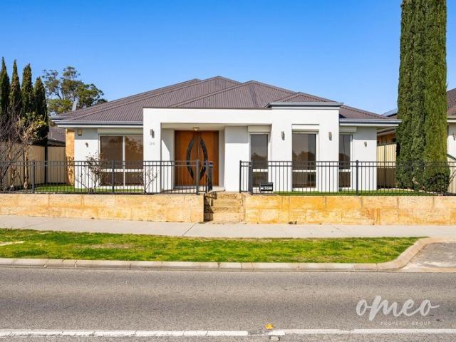 Spacious Family Living in a Prime Hammond Park Location