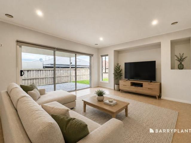 Spacious Family Living in a Prime Officer Location