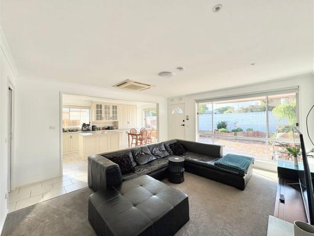 Spacious Family Living in a Prime Leopold Location