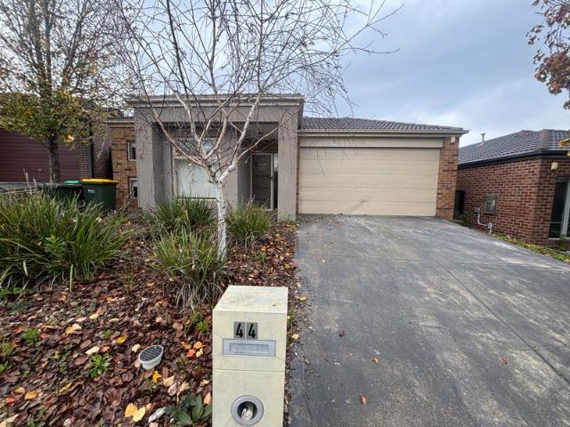 Spacious Family Living in a Prime Mernda Location * APPLY FOR THIS PROPERTY NOW