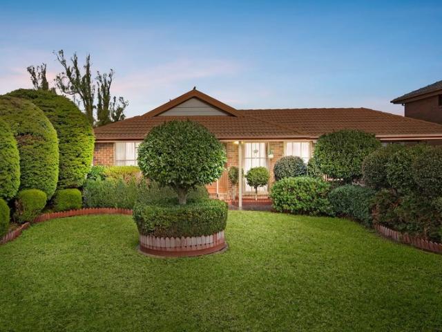 Spacious Family Living in a Prime Mill Park Location * APPLY FOR THIS PROPERTY NOW