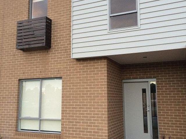Spacious Family Living in a Prime Roxburgh Park Location