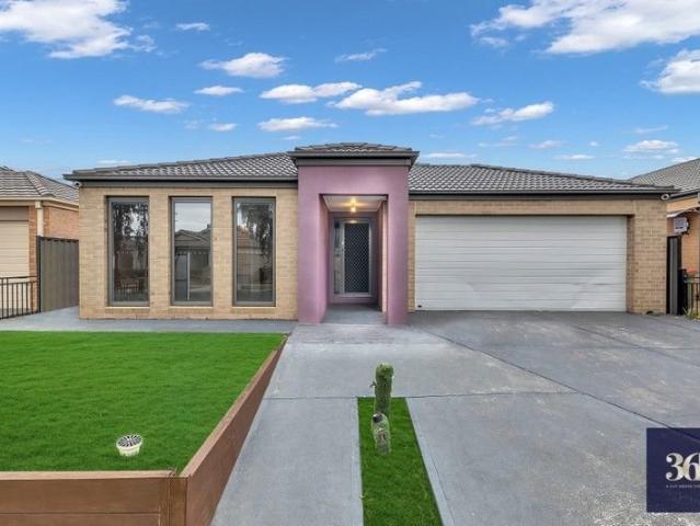 Spacious Family Living in a Prime Tarneit Location Walk to Schools, Shops & Transport!