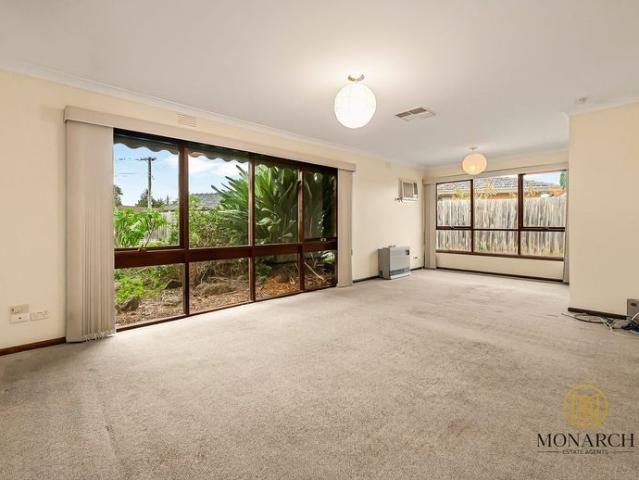 Spacious Family Living in a Quiet Court Location