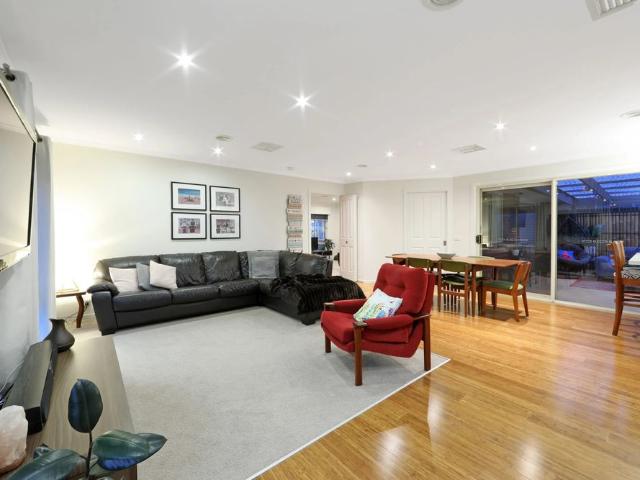 Spacious Family Living in a Quiet Court Location